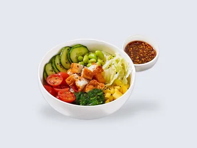 Поке с курицей и манго